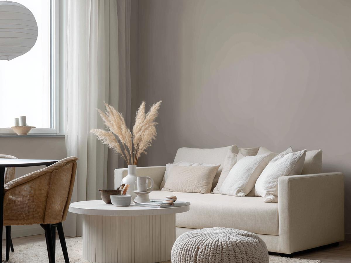 Beige Sofa Met Ronde Tafel