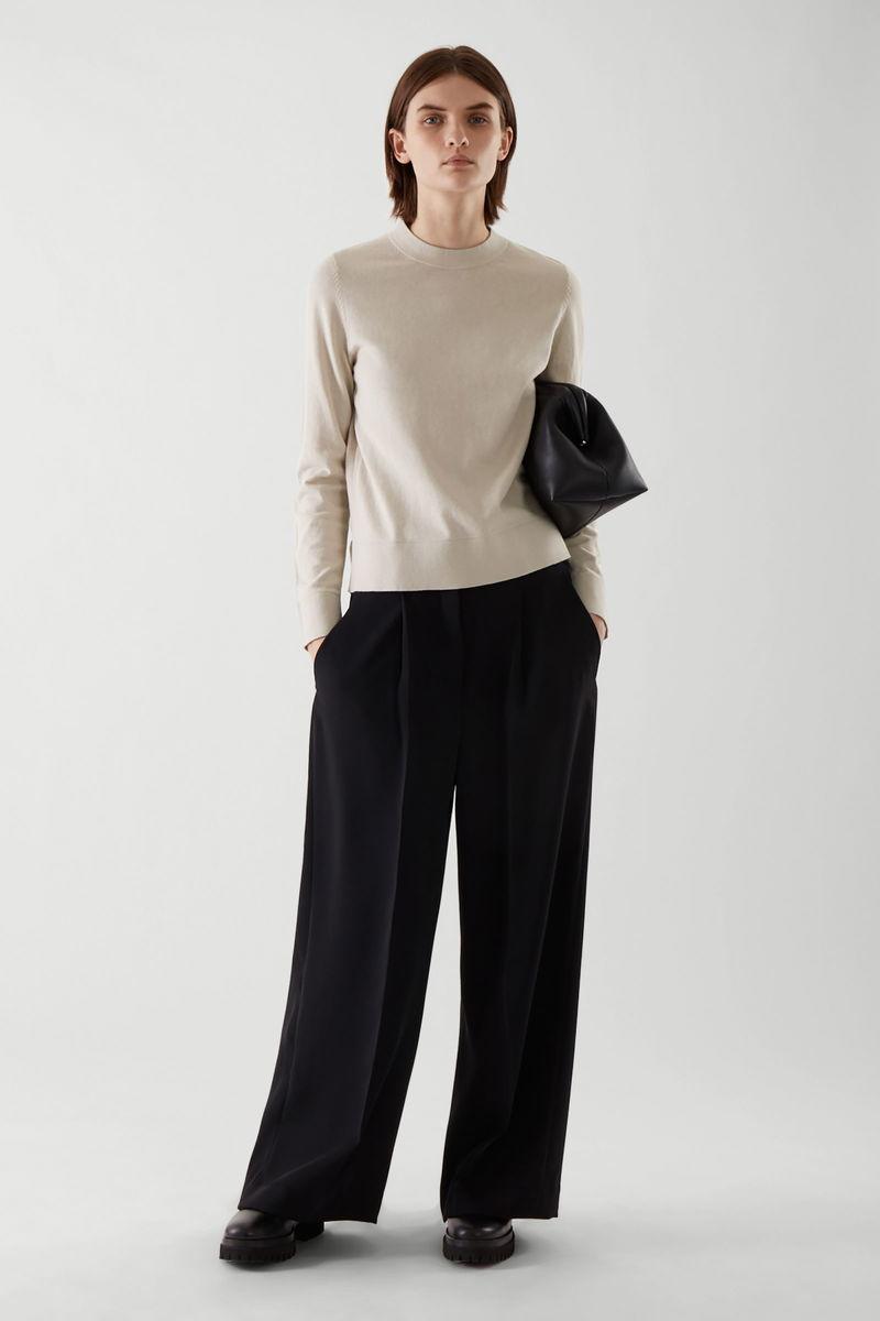 Neutrale basisoutfit dames