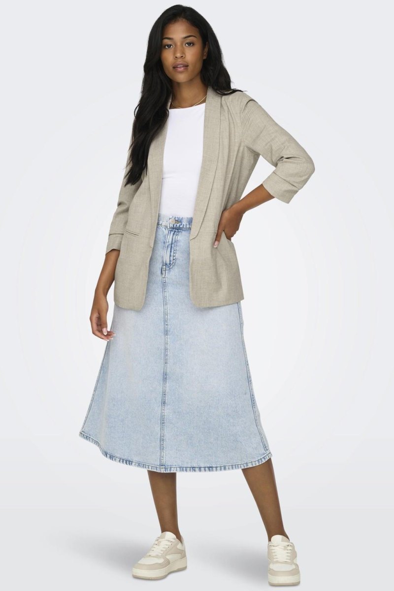 Moderne rok outfit dame
