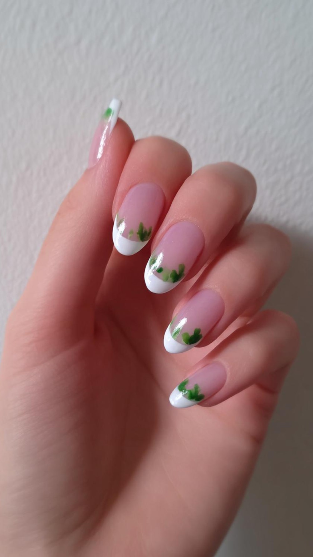 Spring Nails: Zachte Kleuren Inspiratie